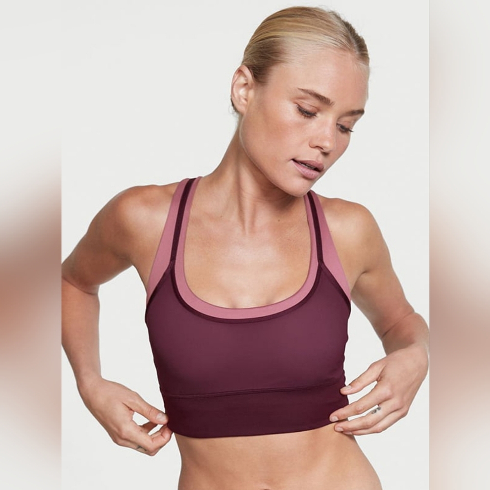 2 Victoria's secret sports bras